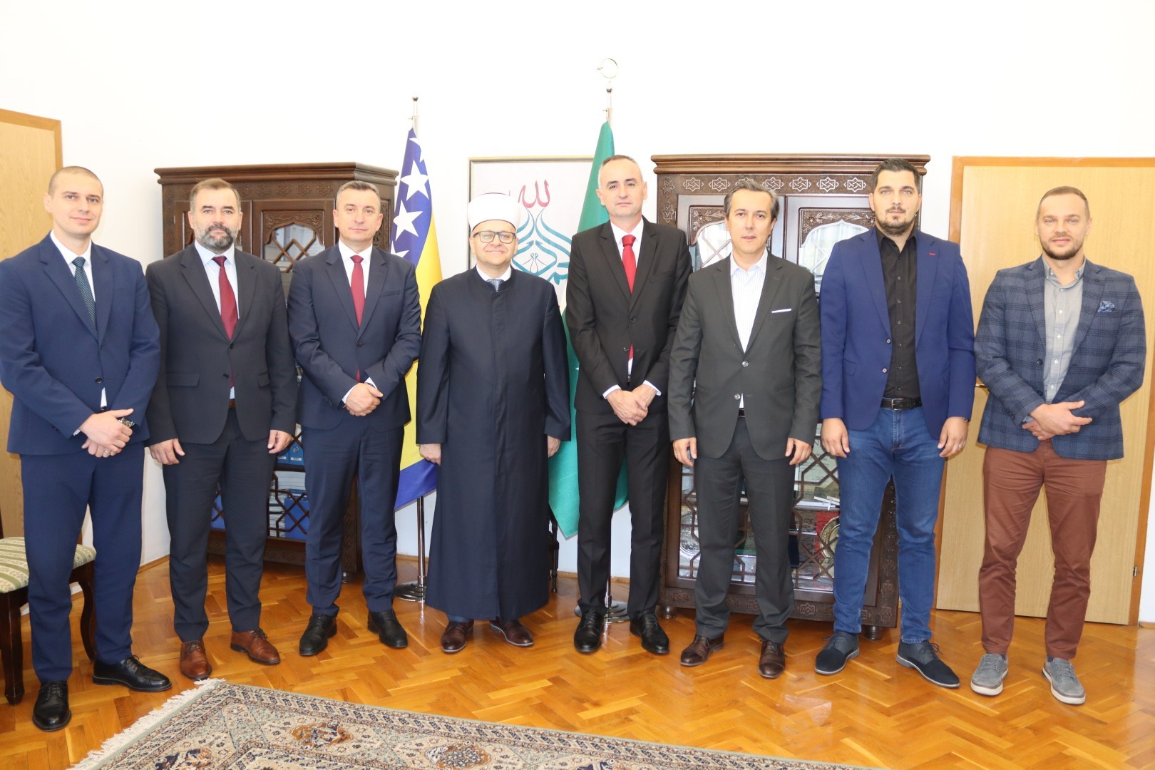 Gradonačelnik Ćatić zajedno sa političkim predstavnicima Bošnjaka iz HNK sastao se sa mostarskim muftijom dr. Salemom - ef. Dedovićem i pružio podršku kandidaturi za reisul-ulemu Islamske zajednice u Bosni i Hercegovini