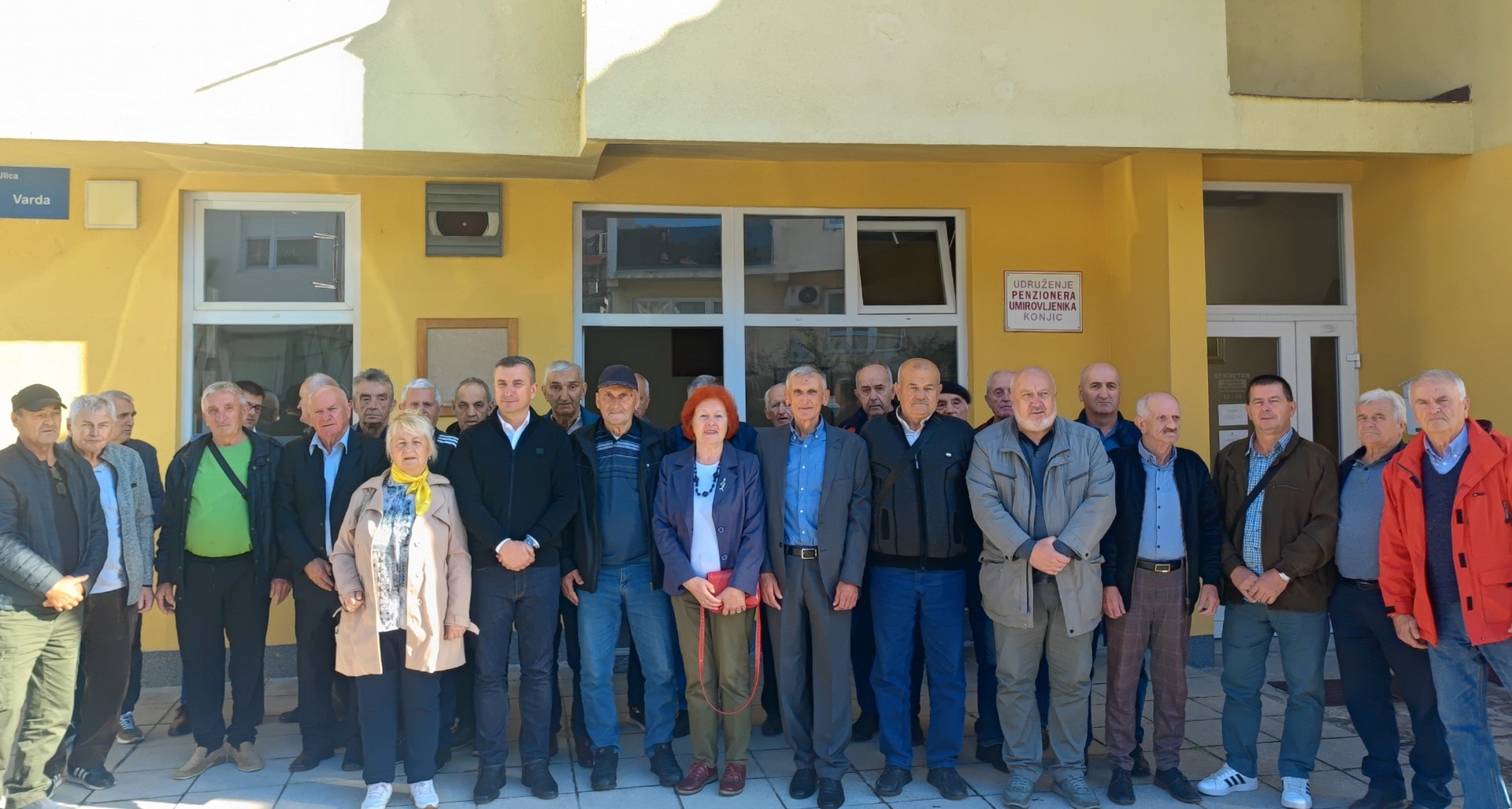 Tradicionalno druženje gradonačelnika Ćatića i penzionera u povodu Dana penzionera 