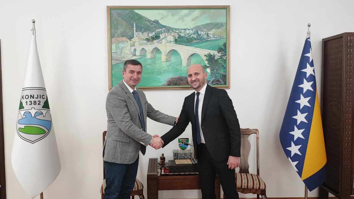 Izen Hajdarević, potpredsjedavajući Doma naroda Parlamenta Federacije Bosne i Hercegovine danas u posjeti Gradu Konjicu
