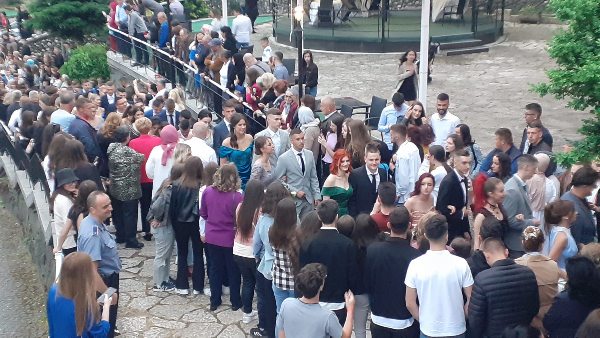 Čestitka gradonačelnika Konjica Osmana Ćatića konjičkim maturantima