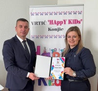 U povodu  10. godi&scaron;njice rada Vrtića Happy kids gradonačelnik Ćatić posjetio Vrtić i čestitajući jubilej, poželio mnogo sreće u budućem radu i djelovanju