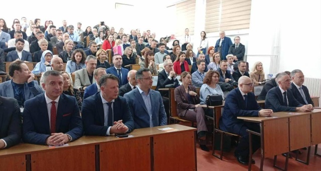 Gradonačelnik Konjica Osman Ćatić prisustvovao simpoziju i obilježavanju 66. godišnjice Tehnološkog fakulteta Univerziteta u Tuzli