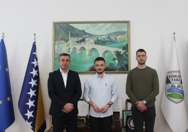 Projekat &ldquo;Lokalna i regionalna politika u praksi&rdquo;Asocijacije studenata političkih nauka &ldquo;Spona&rdquo;otvara novo poglavlje saradnje Gradske uprave Konjic sa mladim ljudima