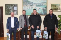 Uspje&scaron;ni privatni poduzetnik iz &Scaron;vicarske Samir Vilić, porijeklom iz Konjica posjetio načelnika Ćatića