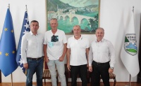 Članovi Planinarskog dru&scaron;tva Bora&scaron;nica Konjic Rasim Nuhić i Amra &Scaron;koro osvojili Mont Blanc - organizovan prijem kod gradonačelnika Ćatića