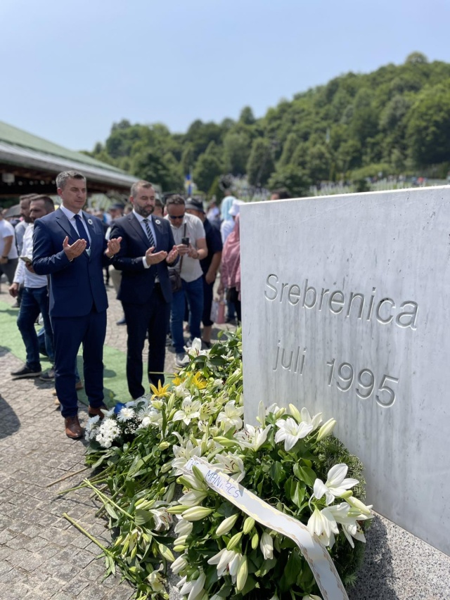 Grad Konjic različitim aktivnostima odao počast žrtvama genocida nad Bošnjacima Srebrenice