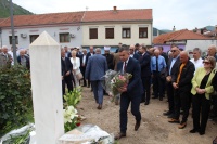Gradonačelnik Konjica Osman Ćatić danas u Mostaru prisustvovao obilježavanju godišnjice smrti generala Arifa Pašalića, komandanta 4. korpusa Armije Republike Bosne i Hercegovine