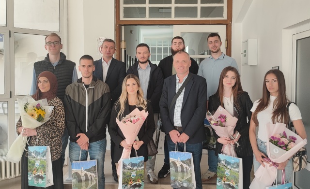 Realizacijom projekta &ldquo;Lokalna i regionalna politika u praksi&rdquo; Asocijacije studenata političkih nauka, Grad Konjic je dokazao da je grad za mlade, grad za sve i grad koji pruža priliku svim obrazovanim studentima