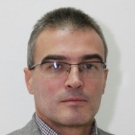 ADNAN DŽUMHUR